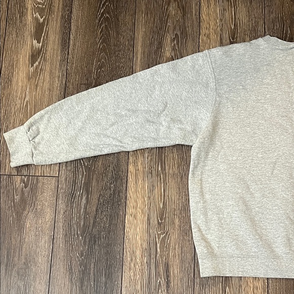 Vintage Nike Sweatshirt Grey Large Logo Athletics 90s Crew Sweater USA Made - Picture 7 of 14